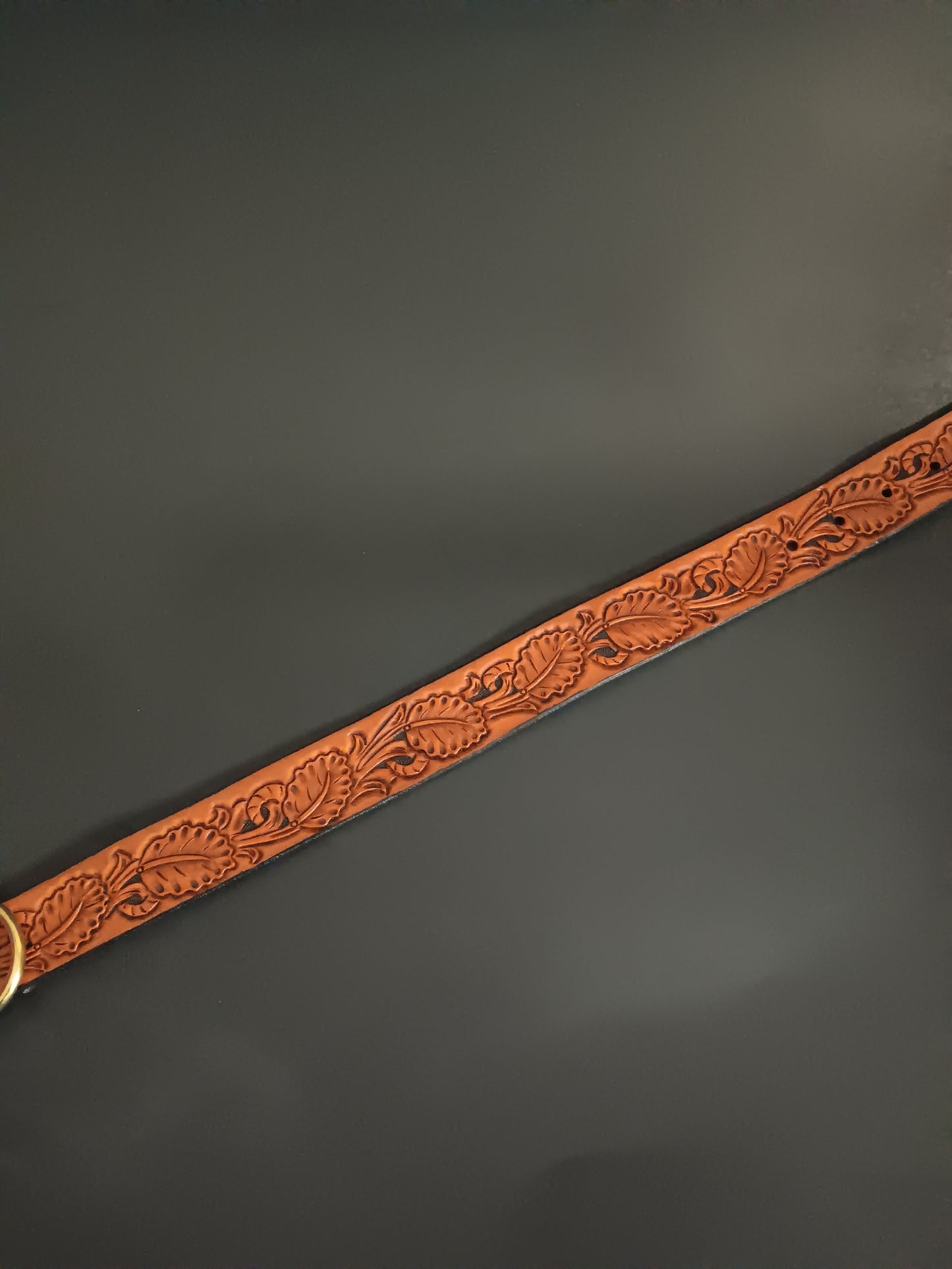 Leaf Tooled Dog Collar